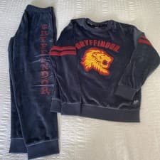Image of BNWOT Marks and Spencer Harry Potter™ Gryffindor Velour Loungewear PJ Set. 9-10