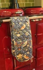 Image of William Morris Gallery Strawberry Thief Double Oven Glove