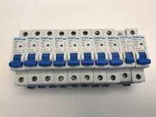Image of 10 x CHiNT B6/B10/B16 Mini Circuit Breakers (15)