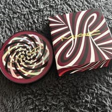 Image of BNIB MAC SURPRISE EYES EYE SHADOW PALETTE: Rich Discontinued Limited Edition