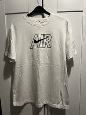 Image of Women’s Nike Air Loose Fit White T-Shirt Size Small NWOT