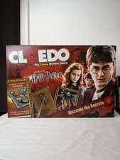 Image of Cluedo World Of Harry Potter Complete Family Board Game Hasbro