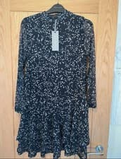 Image of Women’s Mint Velvet Dress BNWY Size 8
