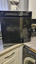 Image of Hisense Freestanding Dishwasher Black. Big Enough For A Family Of 8. Brand New.