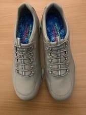 Image of skechers relaxed fit memory foam Taupe Size 8