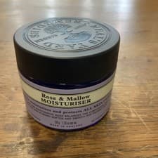 Image of Neal's Yard Remedies Rose and Mallow Moisturiser 50g