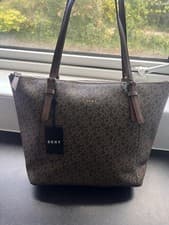 Image of Dkny Brown Monogram Dkny Signature Women’s Shoulder Bag