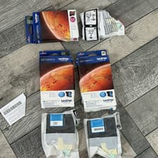 Image of 3 Genuine Brother LC1100HY-Y-M  2 x LC1100HY-Y-C Ink Cartridge 2013 2016 Sealed