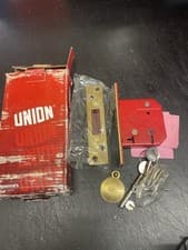 Image of UNION 2101 5 Lever Mortice Deadlock Satin Brass Finish 77.5mm 3in Visi