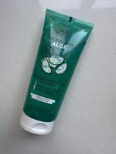 Image of The Body Shop - Aloe Multi-use Soothing Gel Face And Body 250ml Vegan Sun Burn