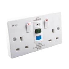 Image of 13A 2 GANG RCD switched socket white