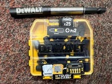 Image of Dewalt 25 Piece Impact PZ2 Pozi Screwdriver Bit Set FLEXTORQ Tough Case + Holder