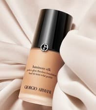 Image of Georgio Armani- Luminous Foundation - Various Shades - 30ml Standard Size