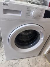 Image of Beko 8kg 1400rpm White Washing Machine WTK84011W. Excellent condition