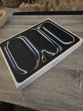 Image of Apple iPad Pro 13 Inch 2025 M5 512GB Wi-Fi7