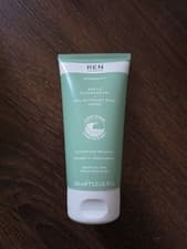 Image of REN Clean Skincare Evercalm Gentle Cleansing Gel 150ml