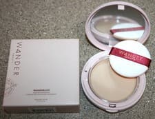 Image of WANDER BEAUTY Wanderlust Powder Foundation in Light clair 0.31oz / 9g Full Size