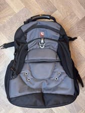 Image of SWISSGEAR WENGER SYNERGY BACKPACK Black/Grey laptop bag rucksack