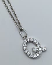 Image of New 925 Sterling Silver Platinum Plated Zirconia Initial "Q" Pendant Necklace