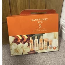 Image of Sanctuary Spa Signature Pamper Parcel Bath & Body Moisturising Set Multipack