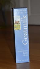 Image of Crabtree & Evelyn GOATMILK BODY LOTION 250ml original formula, old-style box