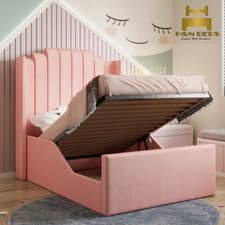 Image of Winged Crown Panel Bed Frame Kids Plush Velvet Upholstered Gas Lift Storage 3FT