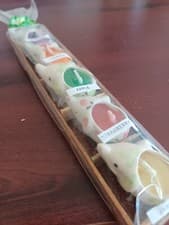 Image of 5 Mini Ceramic Elephants with Scented Candles In Wooden Tray Gift Set - Handmade