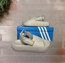 Image of Adidas kids Adifom Adilette Sandals Súper Comfort Water-Friendly Sandal IG8434.