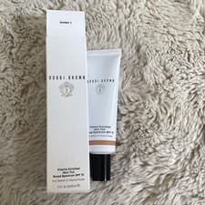 Image of Bobbi Brown Vitamin Enriched Skin Tint SPF 15 (Golden 1) (50ml)