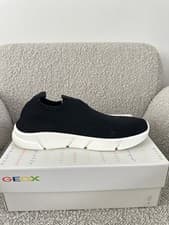 Image of Geox J ARIL Girl Black Sneaker Size Uk 5/Eu 38/254 mm