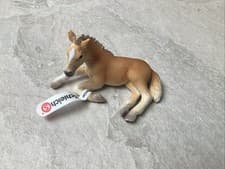 Image of Lying Down Schleich Horse Foal
