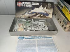 Image of Airfix McDonnell Douglas F-18 Hornet