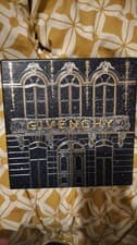Image of Givenchy Gentleman Reserve Privee 100ml Gift Set