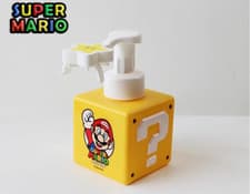 Image of Nintendo Super Mario foam hand soap dispenser with star shaped bubble