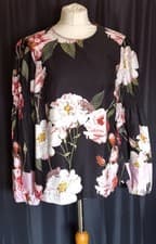 Image of Ted Baker Size 4/14 Pink and Black Floral Blouse NEW Without Tags