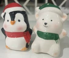 Image of CHRISTMAS SALT and PEPPER Penguin & Polar Cruet Pots SHAKER Shakers Mills Set