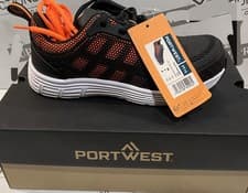 Image of portwest safety trainers size 4