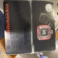 Image of KitchenAid Artisan K400 Blender 1200W 5 Speeds - Red (Dirty/Missing Lid] B+