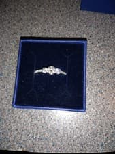 Image of swarovski ring size 60 trilogy (UK S)