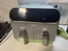 Image of Swan Retro Dual Basket Air Fryer Green 8L 1700W LED Smart Sync Cooking SD10519G