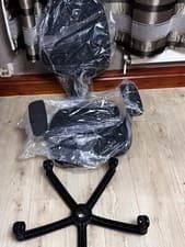 Image of ergonomic office chair 