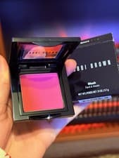 Image of Bobbi Brown Blush Apricot 3.7g - discontinued
