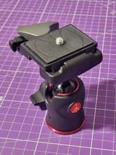 Image of Manfrotto MH490-BH Center Ball Head with Quick-Release Plate