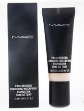 Image of MAC, Pro Longwear Nourishing Waterproof Foundation - NW15 25 ml