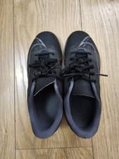 Image of Nike Mercurial Club AstroTurf TF Boys' Football Boots (Size: UK 3) Black