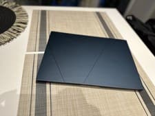 Image of ASUS Zenbook 14 OLED UX3405MA i7 / 16GB / 1TB SSD / 14” 3K OLED / Win 11