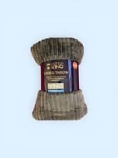 Image of Ribbed Throw Blanket Faux Fur Fleece Cozy King Size 200 x 240 cm RRP £39