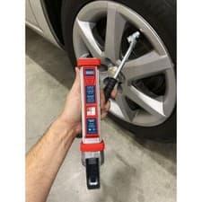 Image of Sealey Tyre Inflator 0.5m Hose with Twin Push-on Chuck SA371