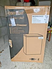 Image of Chest Freezer: Comfee RCC102BL2 99L Dual Mode & Inverter Chest Freezer in Black