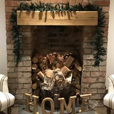 Image of 2 Pack: 2.7m (9ft) x 20cm Canadian Pine Christmas Garland Plain Green